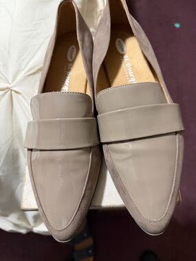 Dr. Scholl's Taupe Patent & Suede Pointed Loafers